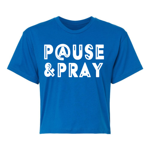 Womens Cropped Graphic T-shirt - Pause and Pray
