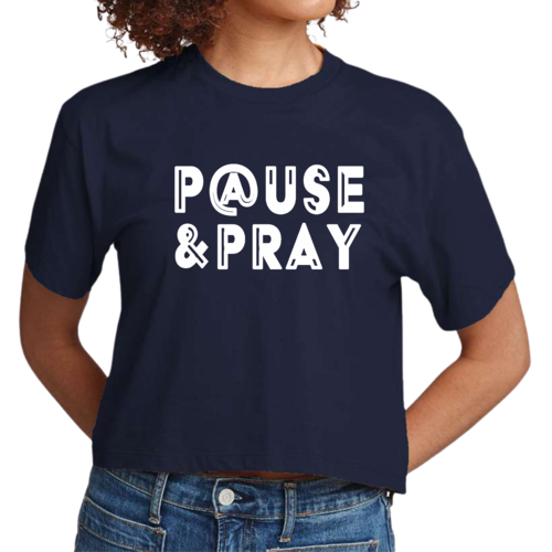 Womens Cropped Graphic T-shirt - Pause and Pray